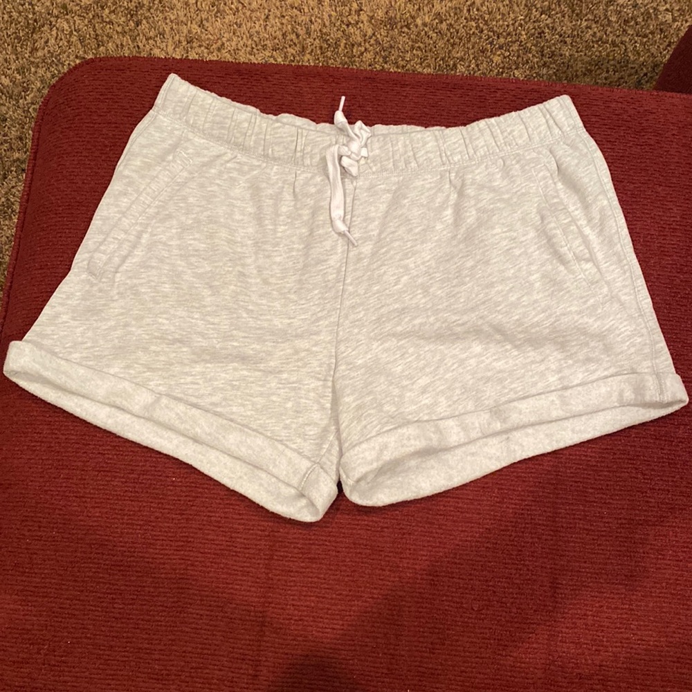 Pink campus shorts xl